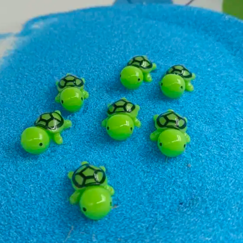 Awesome Pocket Turtle Hug