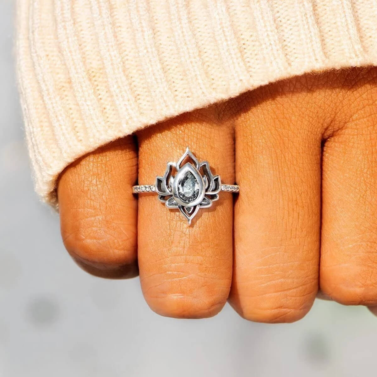 Lotus Ring