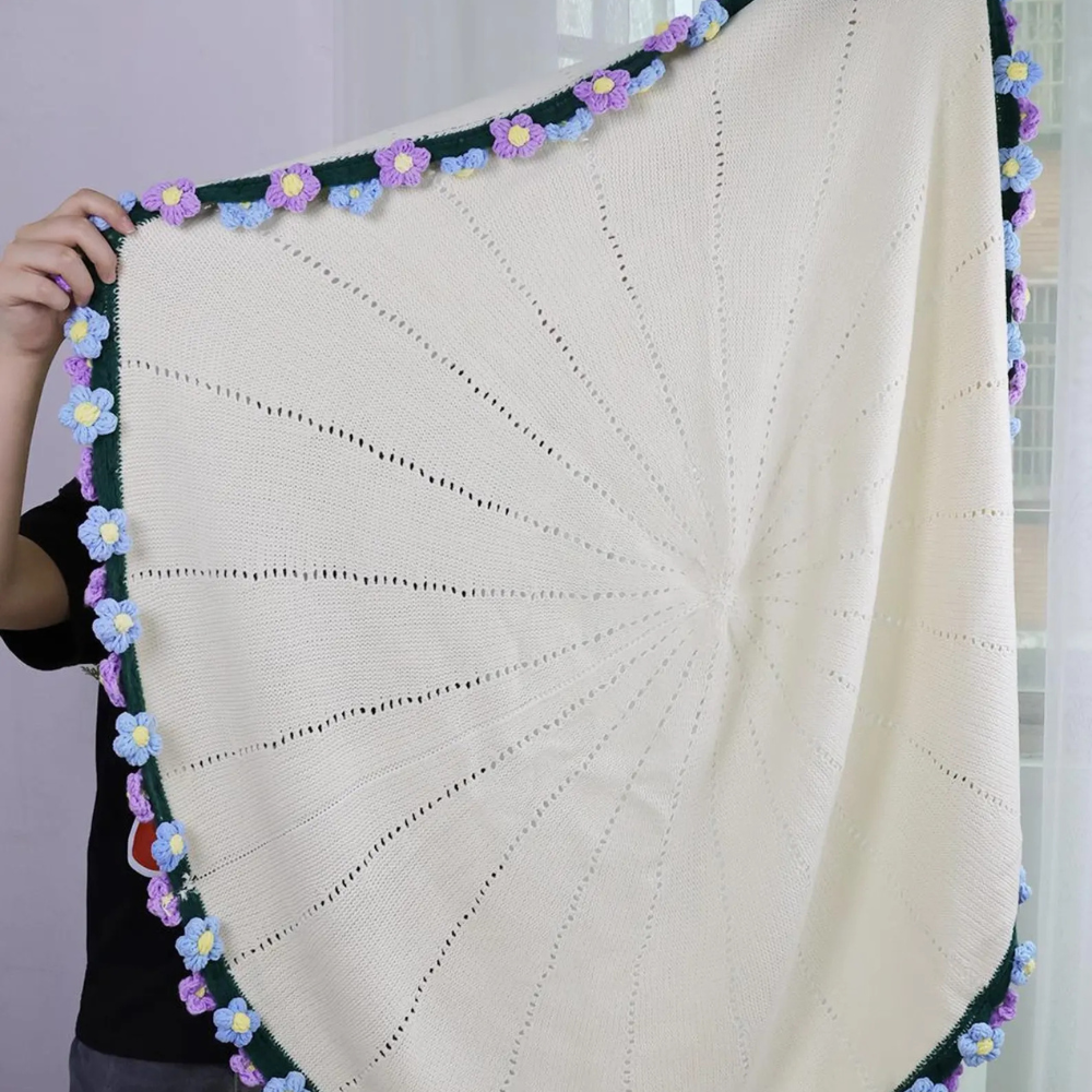 Rosie™ | Crochet Bouquet Blanket