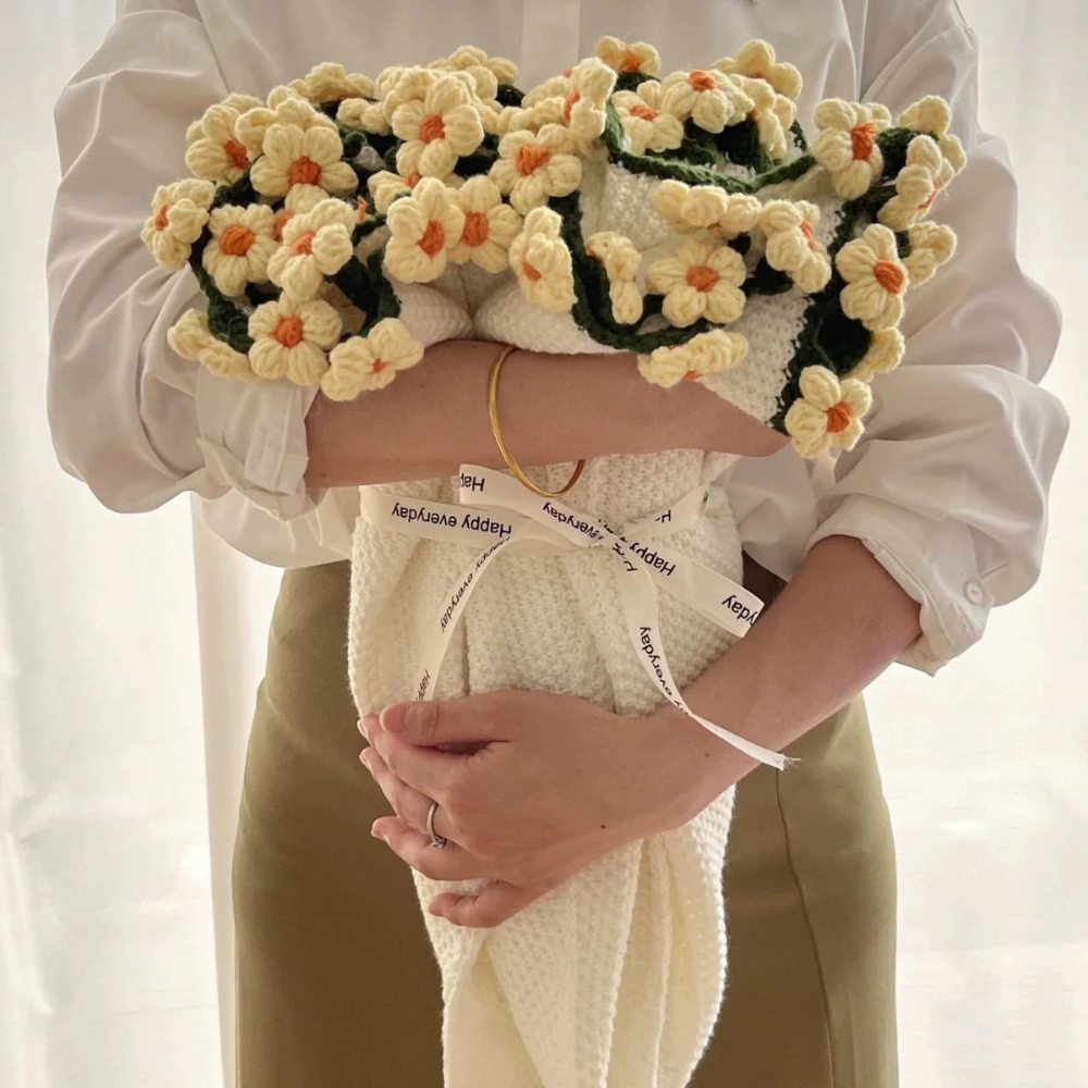 Rosie™ | Crochet Bouquet Blanket