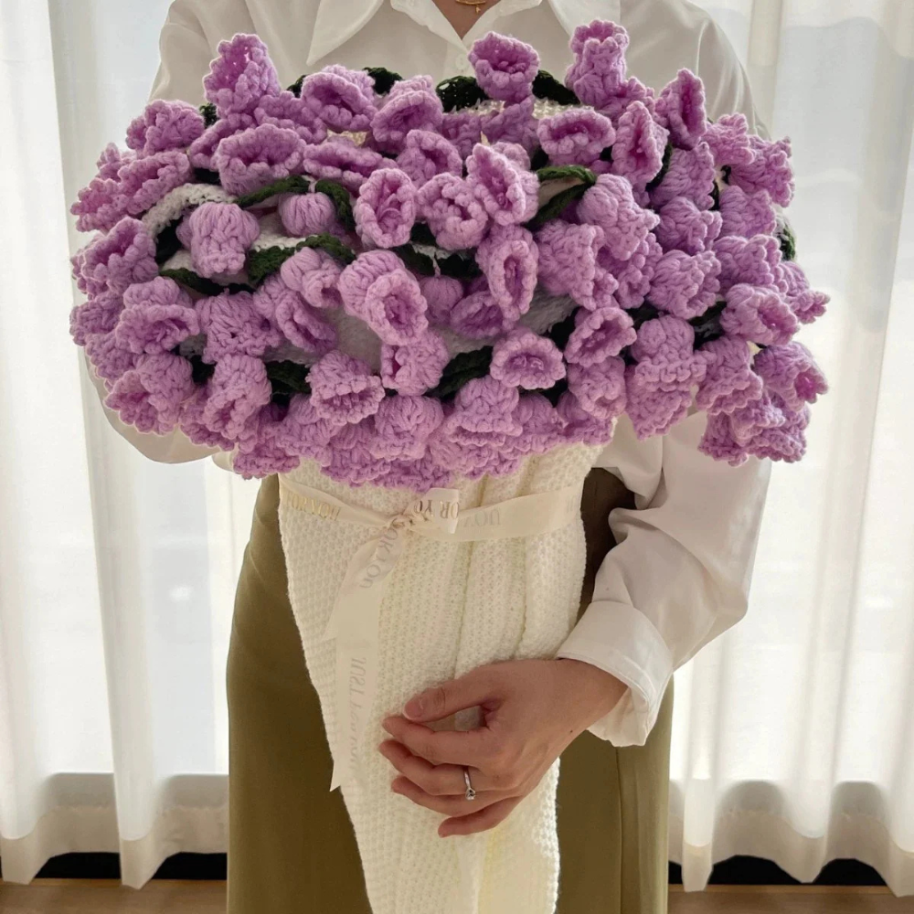Rosie™ | Crochet Bouquet Blanket