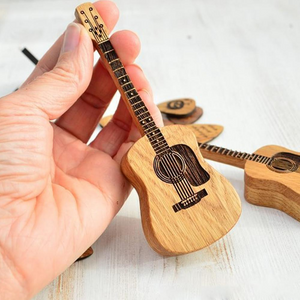 Wooden Guitar Pick Box