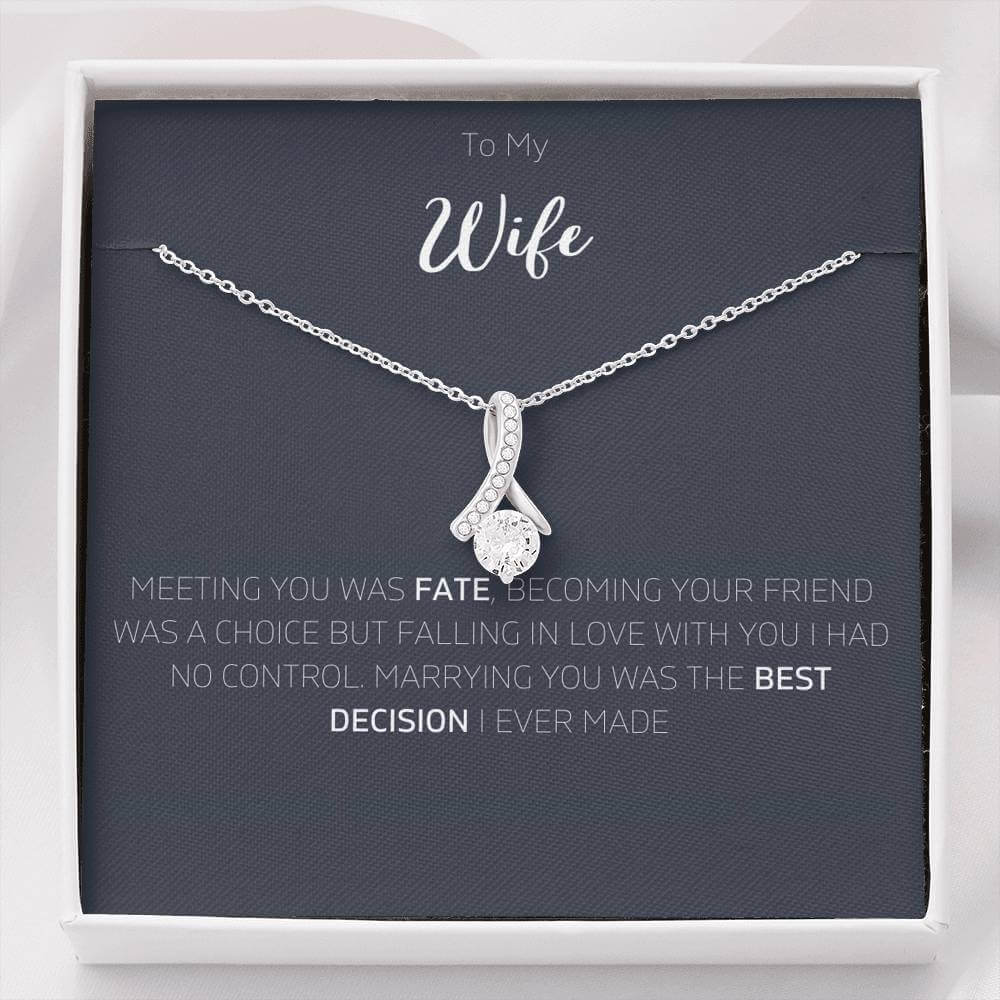 To Wife - Alluring Necklace